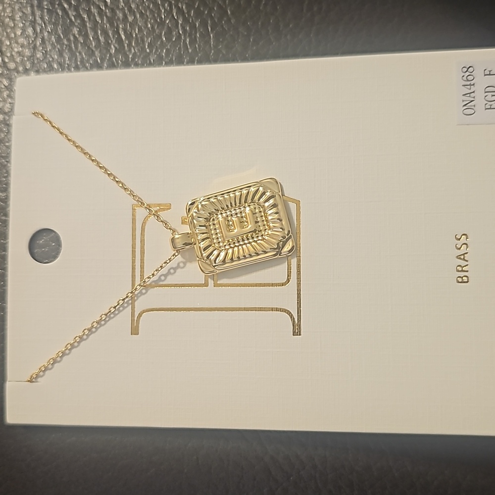Gold Letter E Necklace